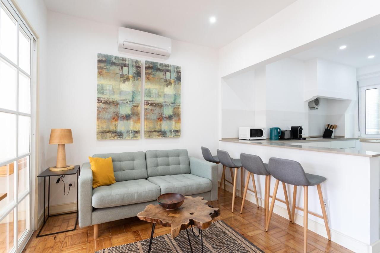Flh Downtown Central Flat With Balcony Lisbon Exterior photo
